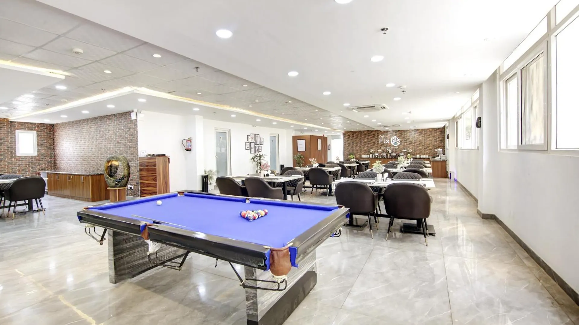 Flxho Cyber One - Hotel And Banquet Cyber City Gurgaon