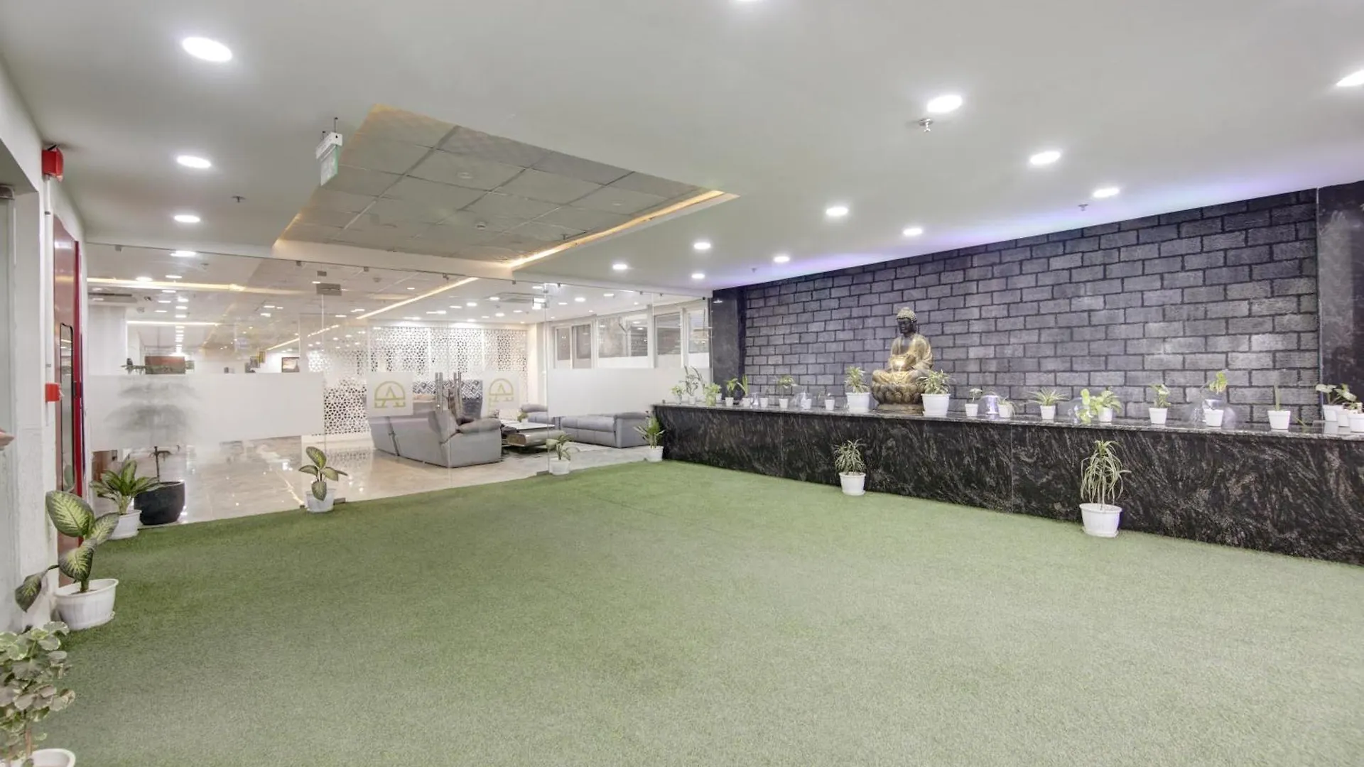 Flxho Cyber One - Hotel And Banquet Cyber City Gurgaon 3*,